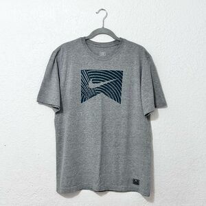 Nike short sleeve shirt size large